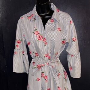 Calvin Klein black and white shirt dress with embroidered flowers. Sz 8